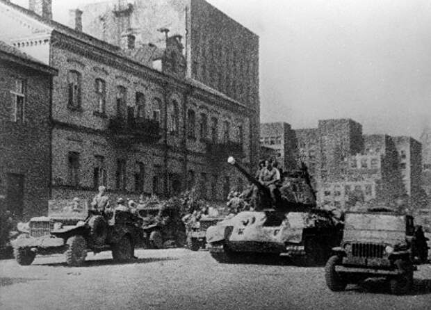 Дошедшие до Москвы. Как немцев с позором провели по центру столицы