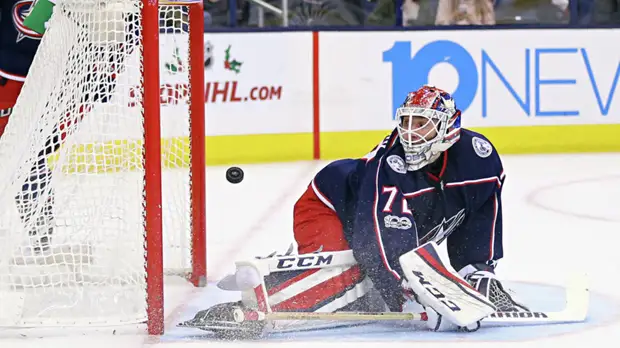 Генеральный менеджер «Коламбуса» прокомментировал отстранение Бобровского