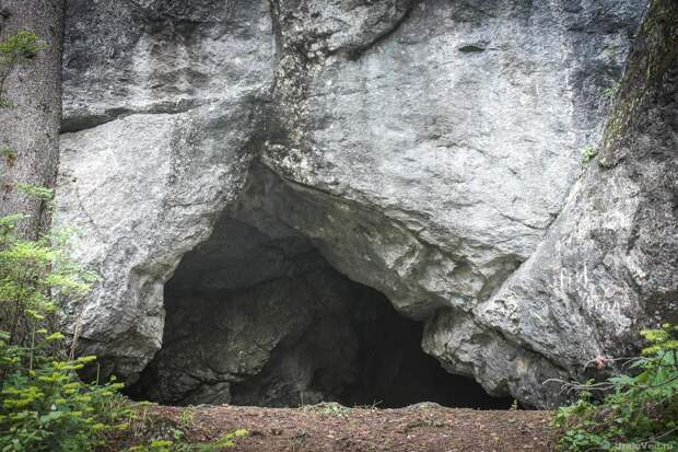 Пещера Генинга
