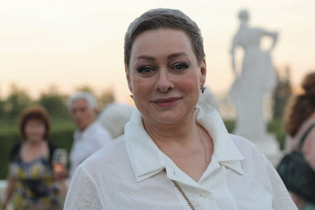 Mash: медики выявили у Ароновой воспаление пищевода и стеатогепатит