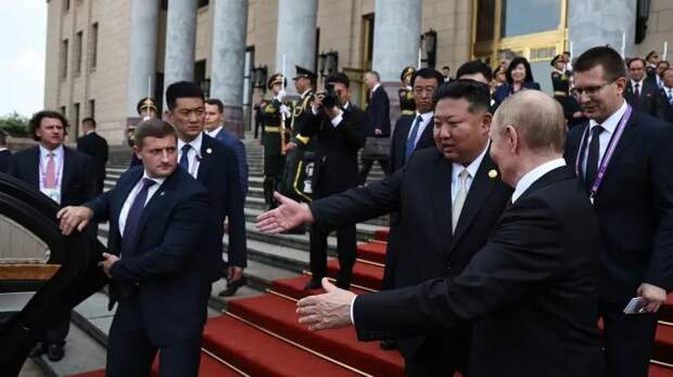 «За Путина и за Россию»: КНДР пообещала безусловную поддержку РФ во всех сферах