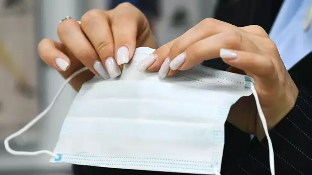 Россияне рассказали о способах защиты от коронавируса на работе