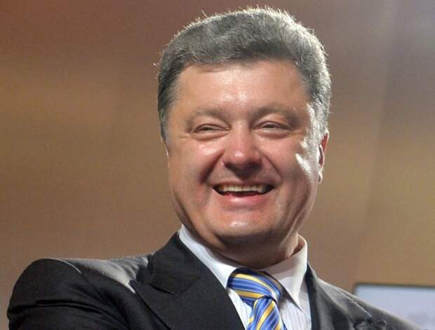 Новый политсезон Украины: Порошенко начинает войну на несколько фронтов
