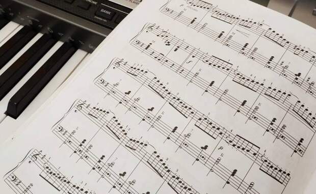 Воспитанник хорового училища на Фестивальной победил в международном конкурсе