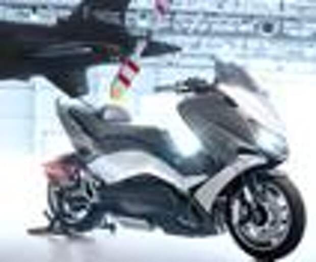 TMAX Hyper Modified от Людовика Лазарета