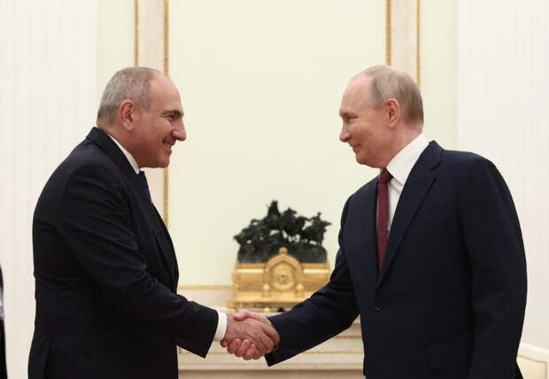 Николу Пашиняна поставили перед выборами: детали жесткого разговора в Кремле