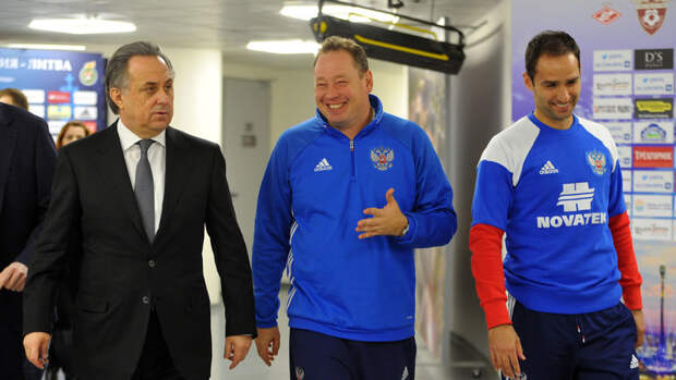 Виталий МУТКО, Леонид СЛУЦКИЙ и Роман ШИРОКОВ. Фото Александр ФЕДОРОВ, "СЭ"