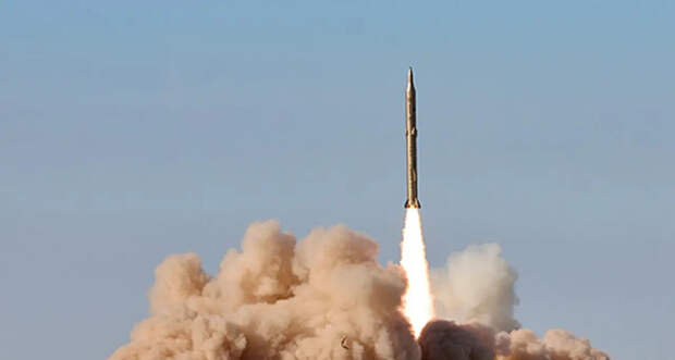 Иранские военные уточнили: Тегеран продолжит атаковать объекты США в регионе