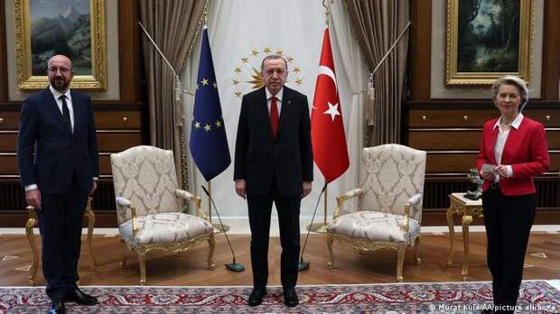 Эрдоган мстит не столько Еврокомиссии, сколько лично Урсуле фон дер Ляйен