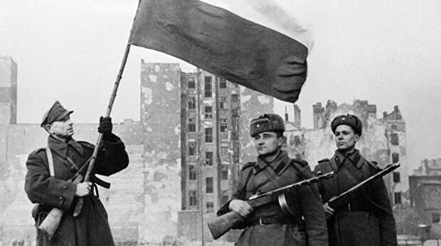 Как Сталин победил Черчилля в отдельно взятой Польше. Границы Белоруссии нарисовали в Кремле Как Сталин победил Черчилля в отдельно взятой Польше. Границы Белоруссии нарисовали в Кремле