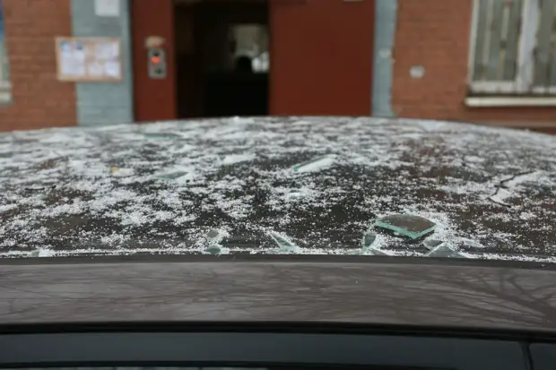 После взрыва на Товарищеском проспекте возбудили дело о покушении на убийство