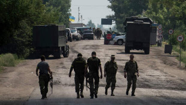 Бойцы украинского батальона Киев-1 под Марьинкой. Архивное фото Бойцы украинского батальона Киев-1 под Марьинкой. Архивное фото