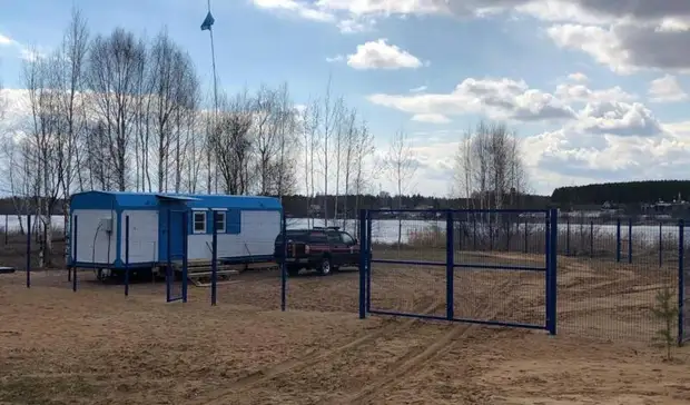 Спасатели Ижевска круглосуточное дежурят на берегу городского пруда