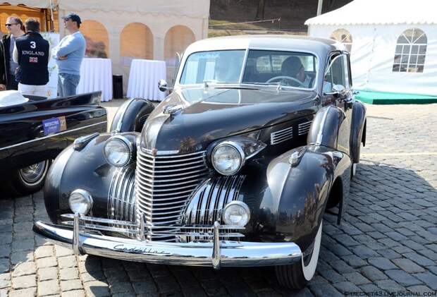 Ралли классических автомобилей. Часть первая (40 фото)