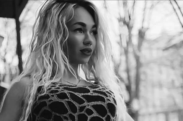 Умершая на Кипре 39-летняя россиянка давала платные онлайн-консультации