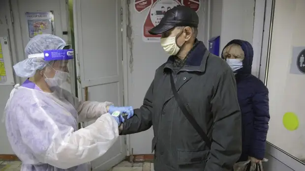 В Оренбургской области зафиксировали 3053 случая COVID-19 за сутки