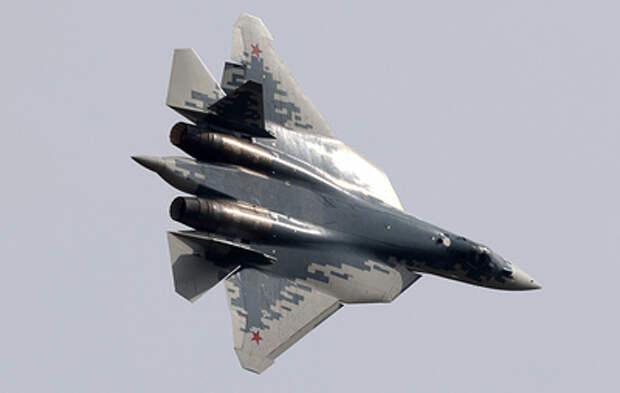 Чемезов: Су-57 успешно обходит радары и РЭБ противника