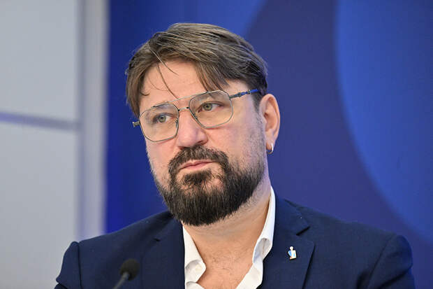 Появились новые подробности развода Виктора Логинова