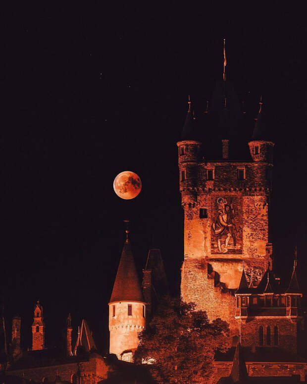 Лунное затмение XXI века в Германии