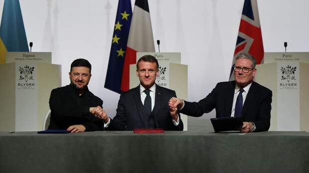 "Омерзительная лягушка": британцы скептически отнеслись к хотелке Макрона