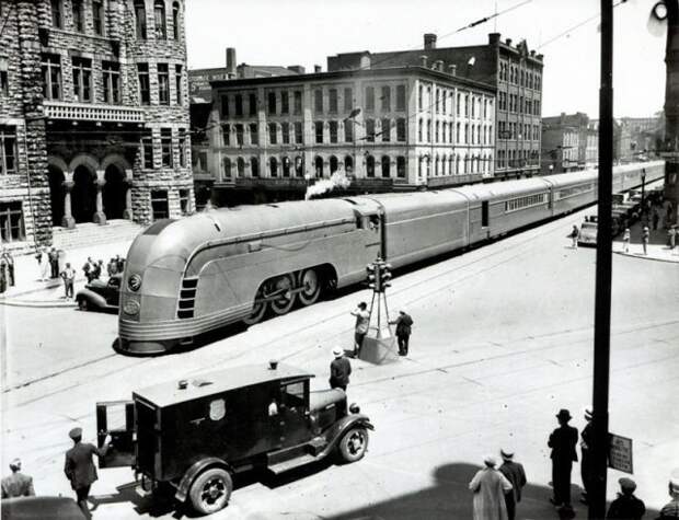 Поезд "Меркурий" на улице Нью-Йорка, 1936 год. история, люди, мир, фото