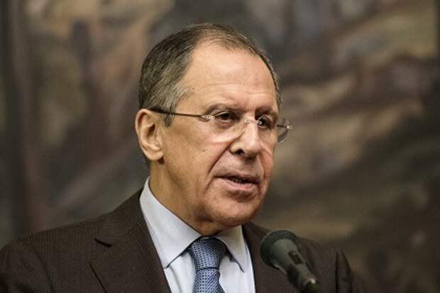Лавров заявил о желании Запада «взять Россию на понт» Лавров заявил о желании Запада «взять Россию на понт»