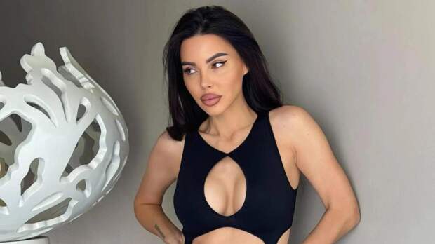 Оксана Самойлова сообщила, что её мама перенесла серьёзную операцию за границей