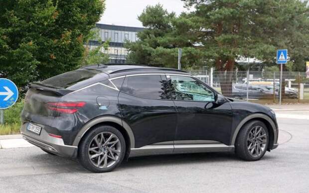 genesis-gv60-spy-photo-pretproizvodni-prototip-2021-proauto-04
