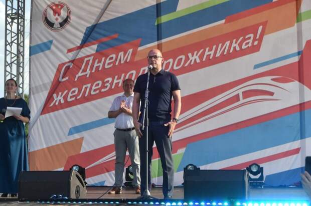 Глава Удмуртии: стадион «Локомотив» в Ижевске стал главной площадкой празднования Дня железнодорожника