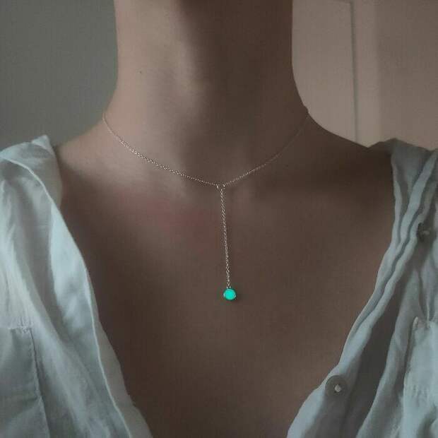 19. Ожерелье из серебра, подвеска - имитация опала 19. Ожерелье из серебра, подвеска - имитация опала