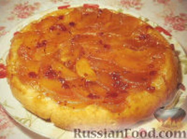 Фото к рецепту: Тарт "Татен" (Tarte Tatin) (французский яблочный пирог)