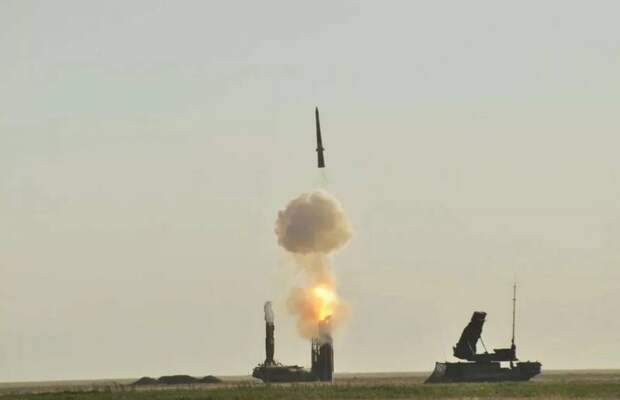 Зенитная ракетная система С-300В: против самолётов, крылатых и баллистических ракет