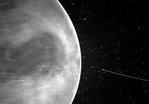 Зонд Паркер сделал первые снимки поверхности Венеры в видимом свете