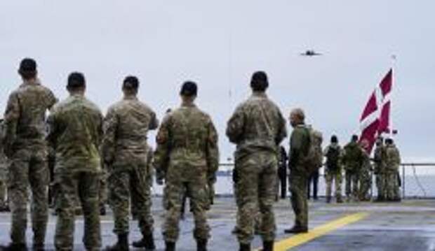 В ответ на выверты психопата Трампа Европа шлет в Гренландию войска – пока помаленьку, но тем не менее