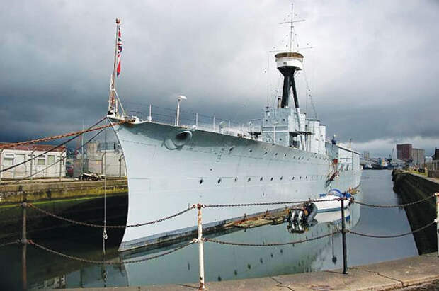 HMS-Caroline  Великобритания почтила память погибших в Ютландском сражении моряков HMS Caroline