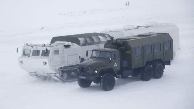 Минобороны РФ построило в Арктике первую ВПП для всех типов самолетов