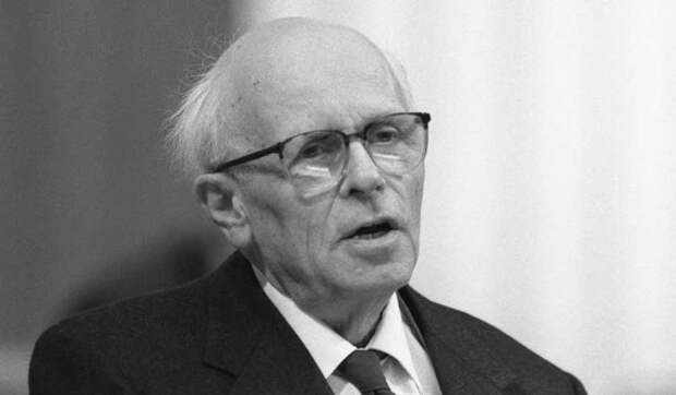 Академик Андрей Сахаров. Фото: Мусаэльян Владимир, Песов Эдуард / Фотохроника ТАСС
