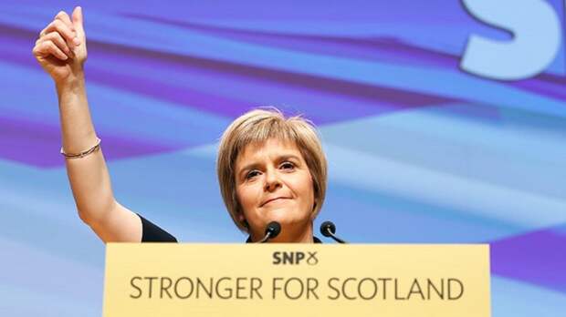 «Удар в спину» Джонсону: Шотландия еще раз попробует выйти из состава Великобритании