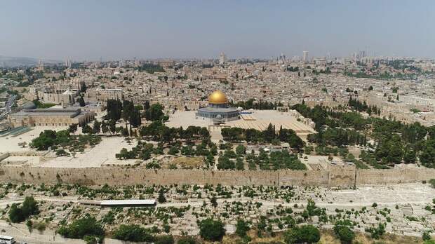 Еврейский Новый год, иммерсивный спектакль и разговор с инфекционистом