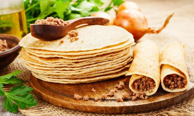 Хрящи, крахмал и кое-что на «к» нашли при проверке магазинных блинчиков с мясом (список марок)