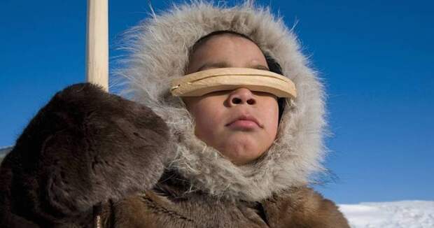 Снежные очки северных народов, известные несколько тысяч лет