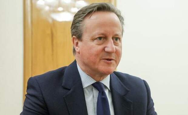 Кэмерон: Британия просит Францию воздержаться от эскалации украинского конфликта