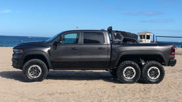 Дикий Ram 1500 TRX 6x6 Warlord, готовый к апокалипсису