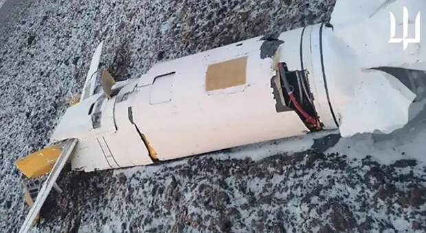 А что там такое прилетело