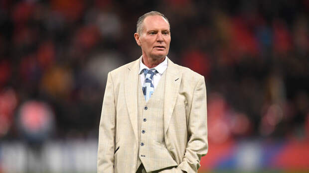 Гаскойн — о травмах, полученных в праздники: увидел своего покойного отца Джона на небесах