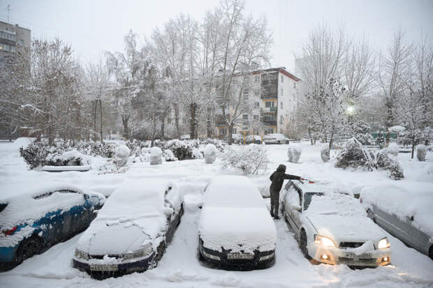 Многодетная россиянка придумала необычный способ занять парковочное место