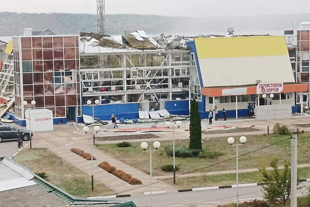 Стало известно о жертвах при ударе ВСУ по спорткомплексу в Белгородской области