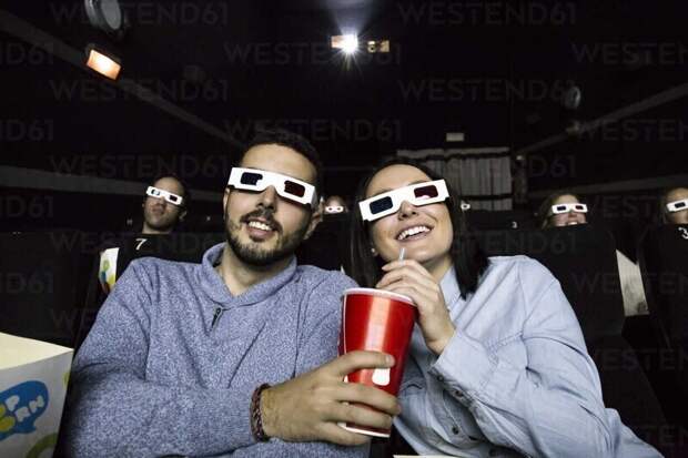 Знакомая после просмотра 3D-фильма в кинотеатре: "Как же круто! Жаль, что вся наша жизнь тоже не в 3D" Знакомая после просмотра 3D-фильма в кинотеатре: "Как же круто! Жаль, что вся наша жизнь тоже не в 3D"