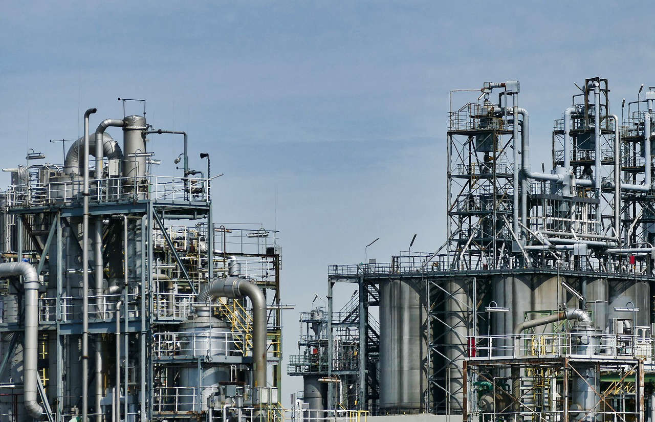 Завод Orlen в Литве прекратил перерабатывать российскую нефть