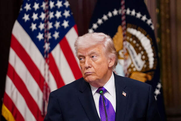 Трамп назвал глупым вопрос о якобы передаче разведданных Ирану со стороны РФ